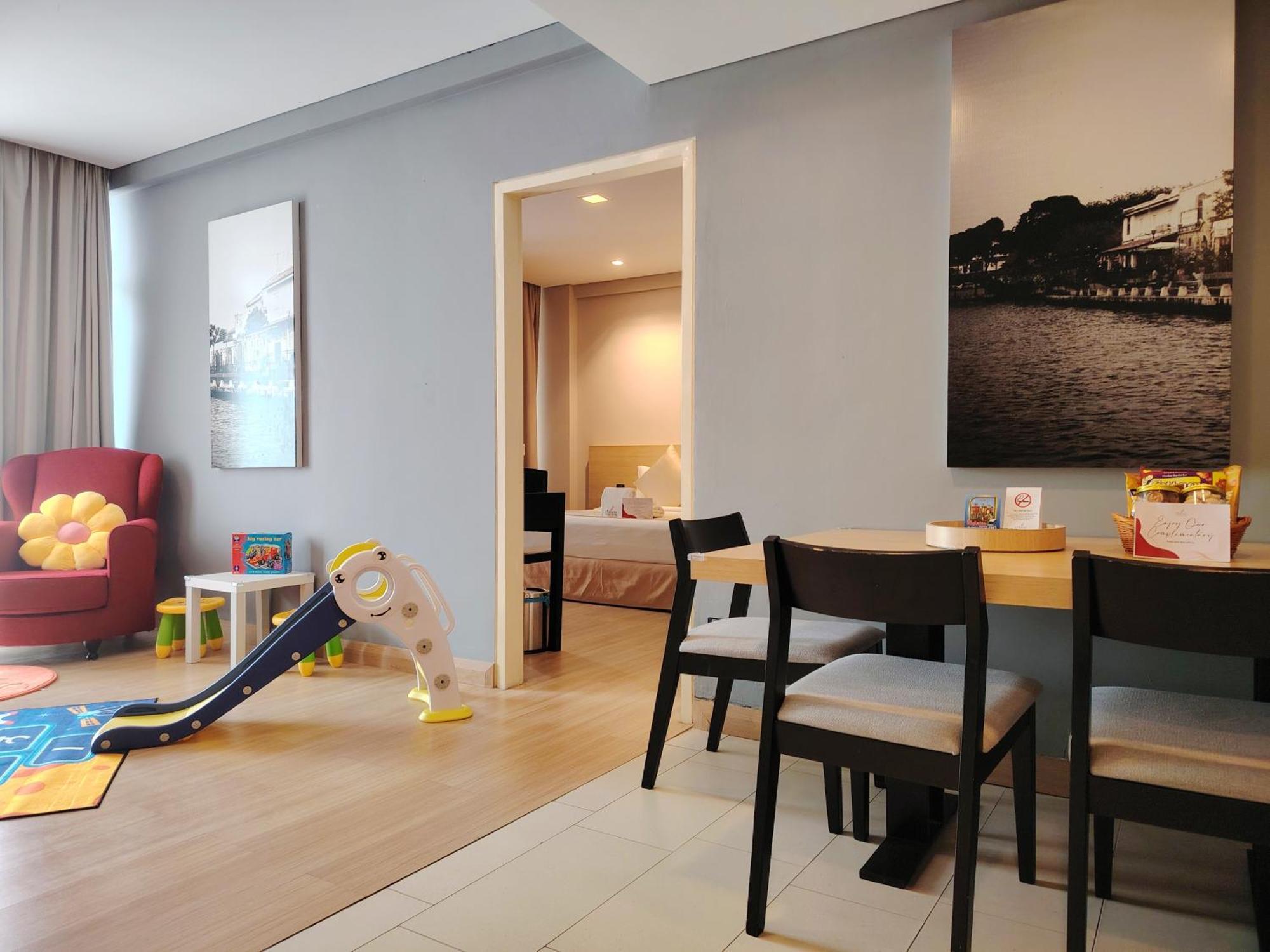 Asia Melaka Hotel Managed By The Straits Hotel & Suites Esterno foto