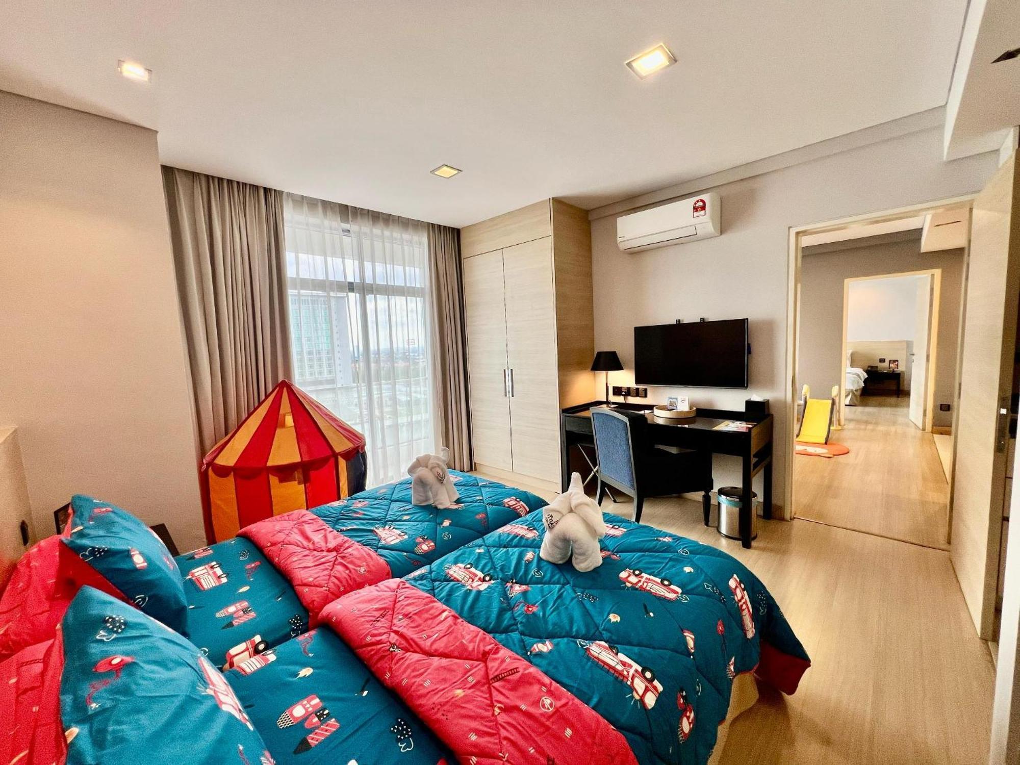 Asia Melaka Hotel Managed By The Straits Hotel & Suites Esterno foto